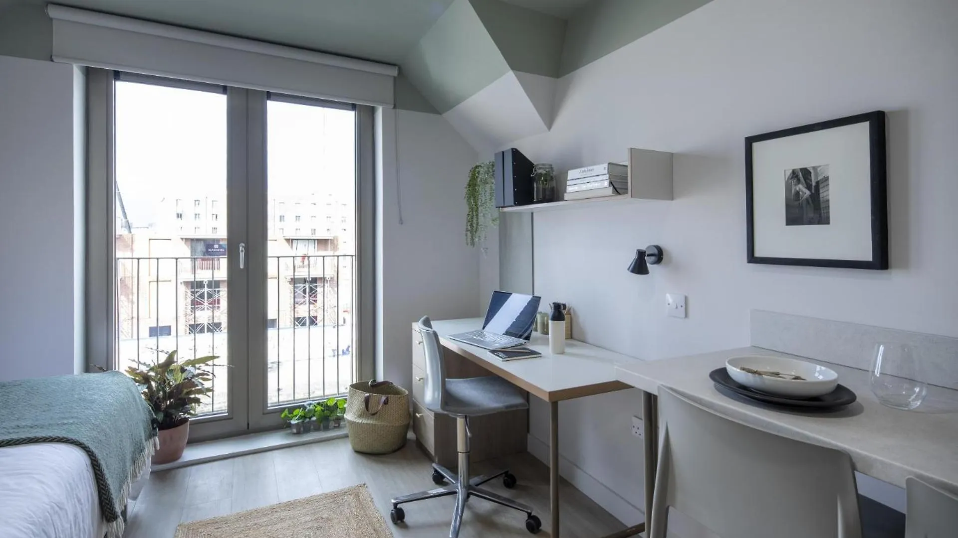 Modern Studios With Kitchen & Ensuite In Central 爱丁堡