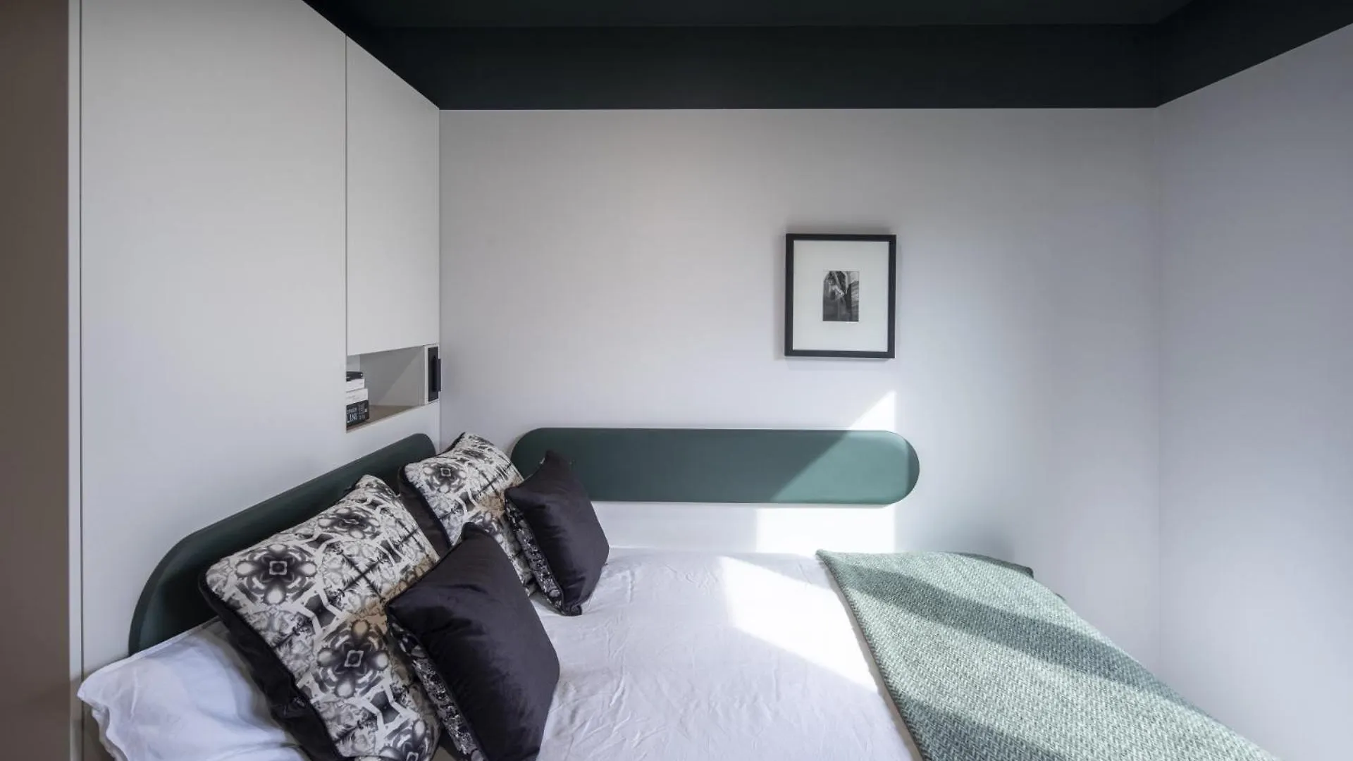 Modern Studios With Kitchen & Ensuite In Central 에든버러 영국